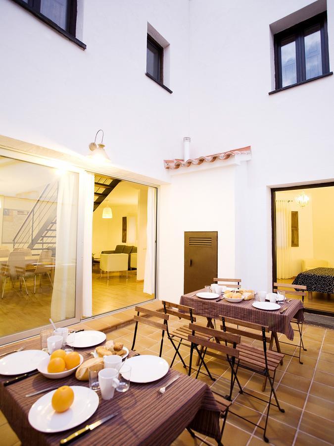 Casa Babel Monfraguee Torrejón el Rubio Exterior foto
